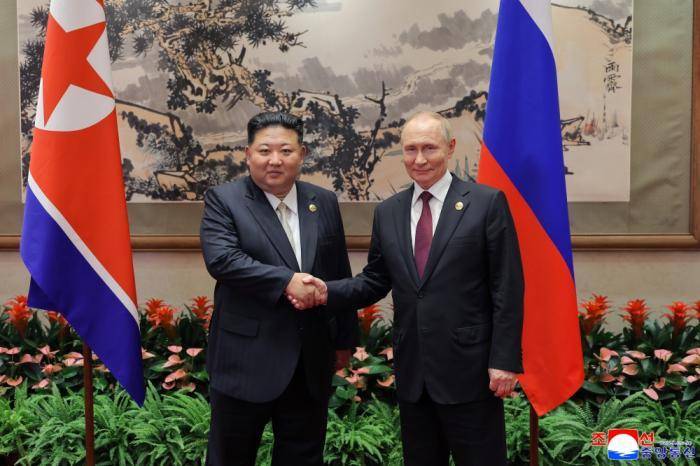 金正恩普京北京会晤细节披露<strong></p>
<p>买比特币</strong>，金正恩：将一如既往支持俄军