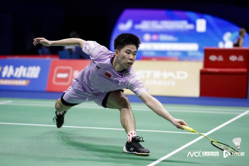 中国羽毛球大师赛于深圳开拍<strong></p>
<p>比特币今天行情</strong>,国羽首日7战4胜
