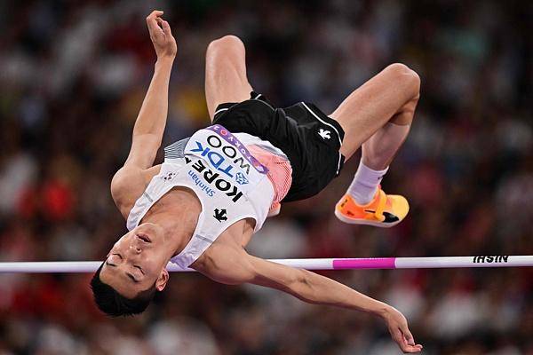 田径世锦赛｜男子跳高屈居亚军<strong></p>
<p>比特币今天行情</strong>，禹相赫就是韩国田径的门面