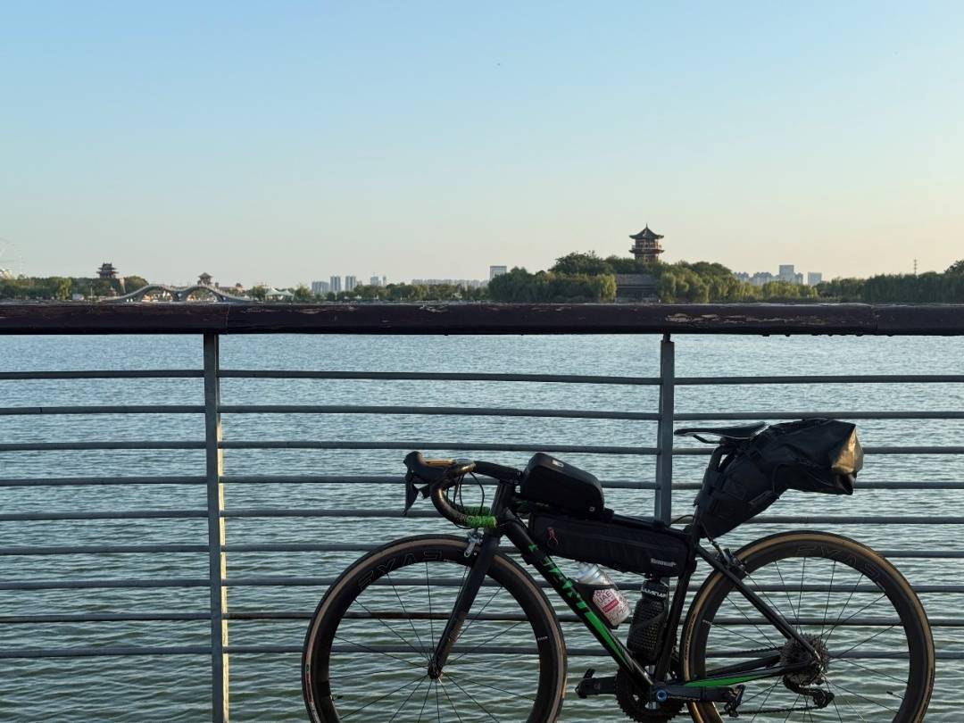 厉害了<strong></p>
<p>比特币今日行情走势</strong>!沈阳少年独自骑行1850公里去武汉上大学