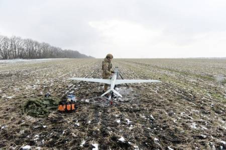 建“无人机墙” 北约与俄正面交锋？