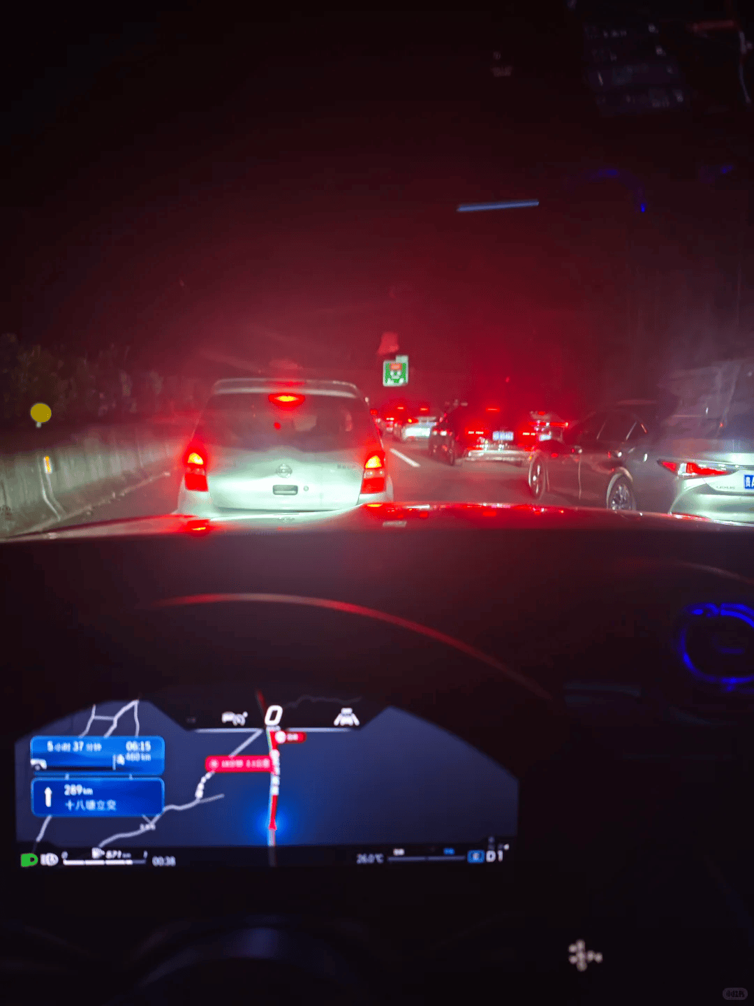 “不亚于春节回家”!凌晨5点<strong></p>
<p>比特币多少钱</strong>,深圳有人已经堵在路上……