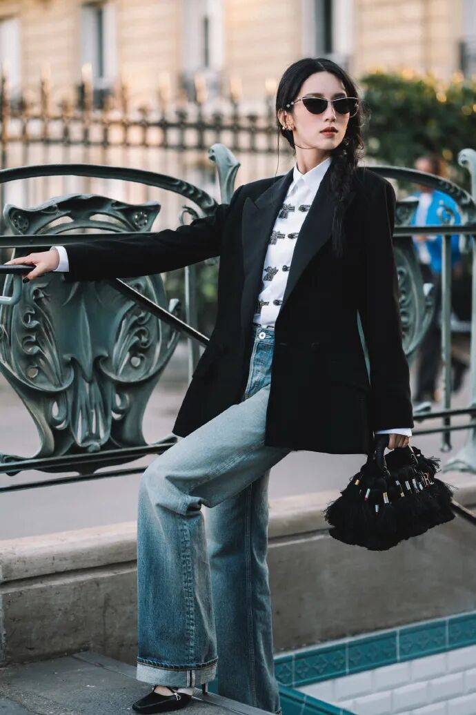 时装周上的女明星<strong></p>
<p>比特币人民币</strong>，秋冬氛围感一键封顶！