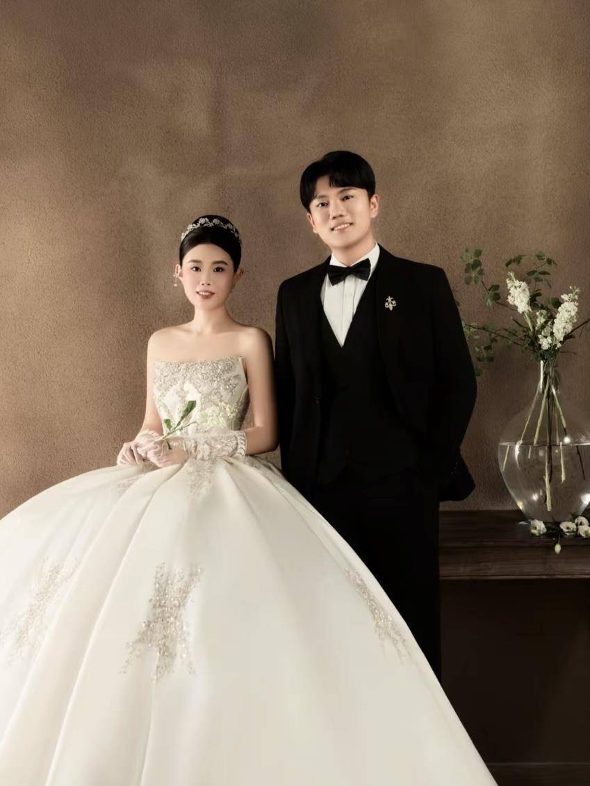 “千万富翁”解克锋儿子解清帅将举办婚礼<strong></p>
<p>比特币的价格</strong>,解克锋:很开心,邀请了部分寻亲家长参加