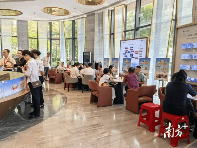 镇街周报|佛山“双节”文旅成绩单出炉<strong></p>
<p>比特币实时</strong>,谁最吸睛