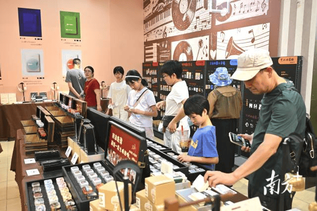 镇街周报|佛山“双节”文旅成绩单出炉<strong></p>
<p>比特币实时</strong>,谁最吸睛