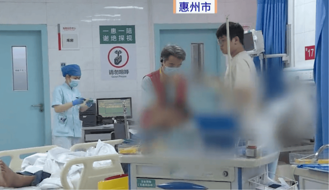 深圳一市民突遭马蜂围袭!已进入高发期<strong></p>
<p>比特币实时</strong>,千万别招惹!