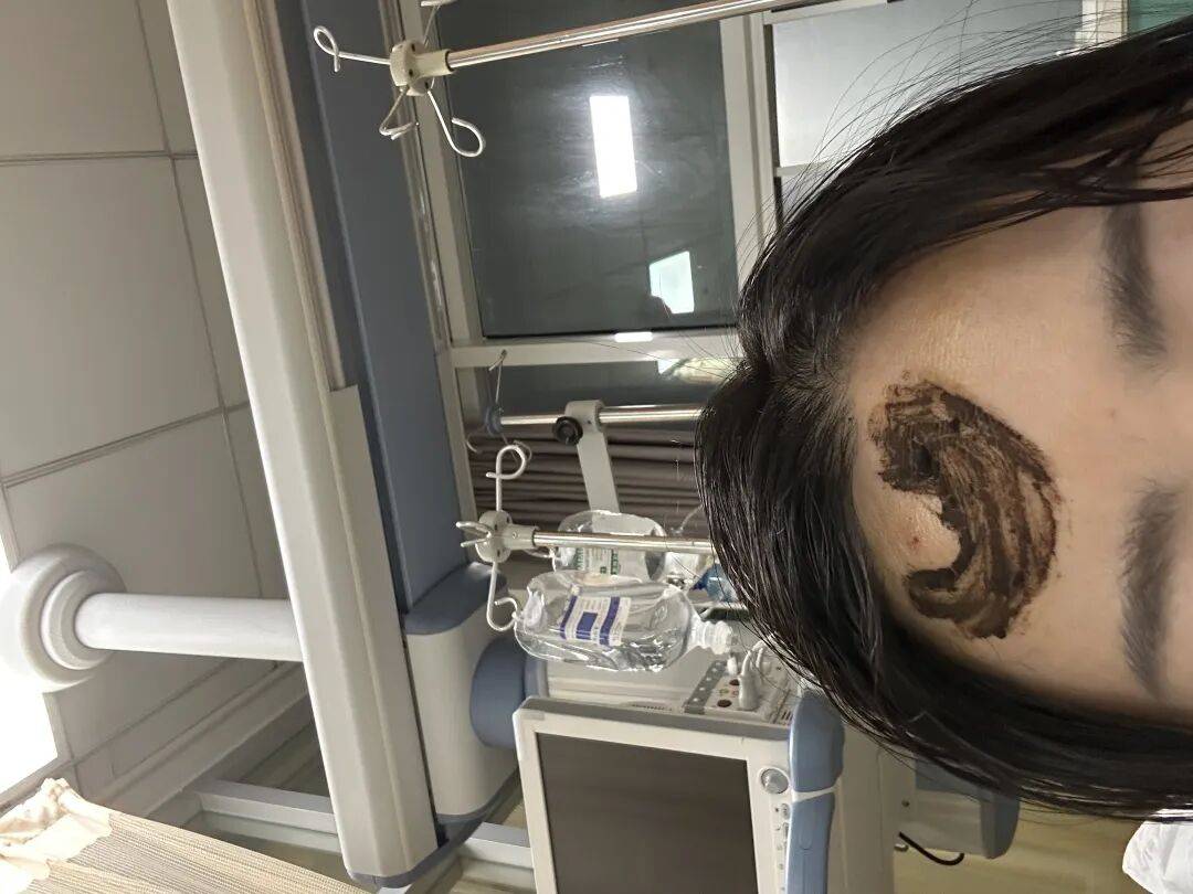 4名游客景区内遭马蜂袭击<strong></p>
<p>比特币实时</strong>,旅游度假区:是森林公园不卖门票,蜇伤先就医后提供证据投诉