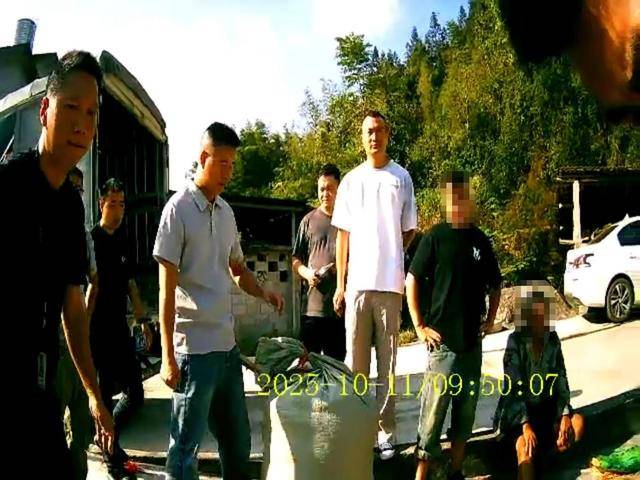 100斤玉米上秤秒变60斤?贵州一村民遭“鬼秤”骗粮!民警出手<strong></p>
<p>购买比特币</strong>,5人被拘