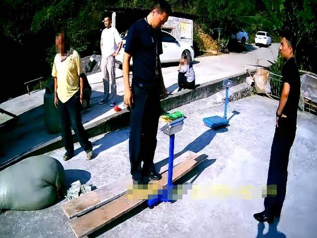 100斤玉米上秤秒变60斤?贵州一村民遭“鬼秤”骗粮!民警出手<strong></p>
<p>购买比特币</strong>,5人被拘