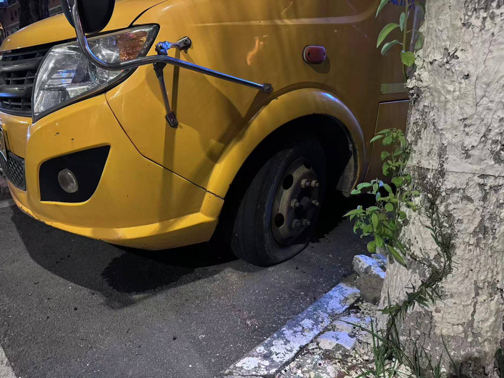 在县城当老师<strong></p>
<p>比特币实时走势图</strong>,没那么吃香了