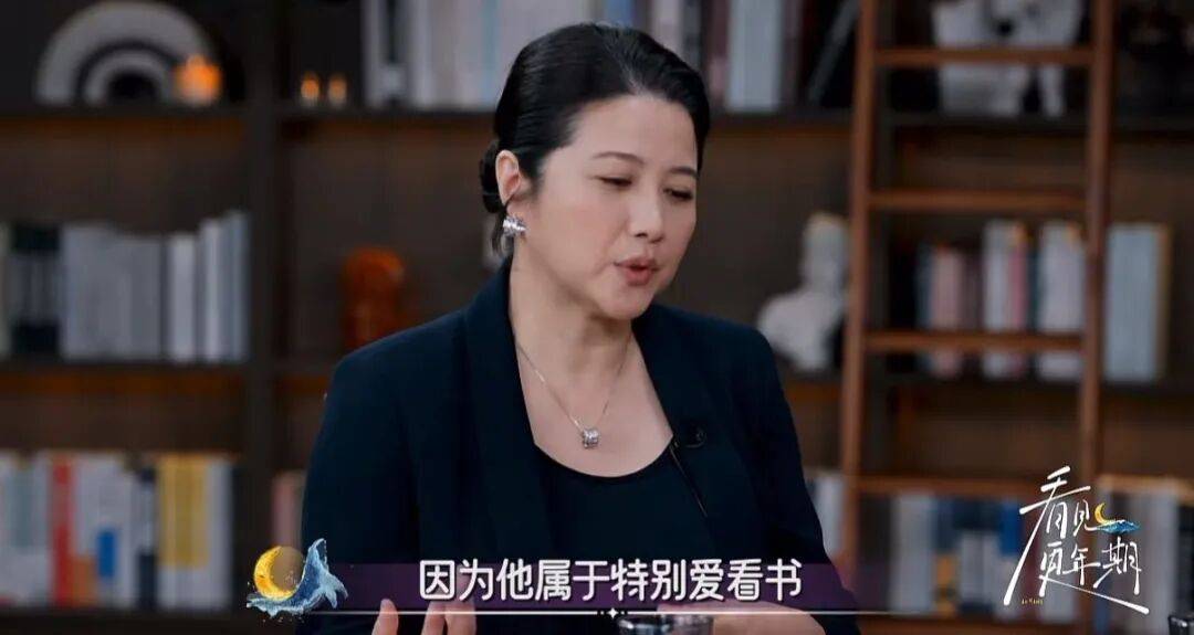 52岁影后颜丙燕公开小20岁男友:他知道我将步入更年期<strong></p>
<p>比特币实时走势图</strong>,已甜蜜相恋5年,两人出门必须手拉手