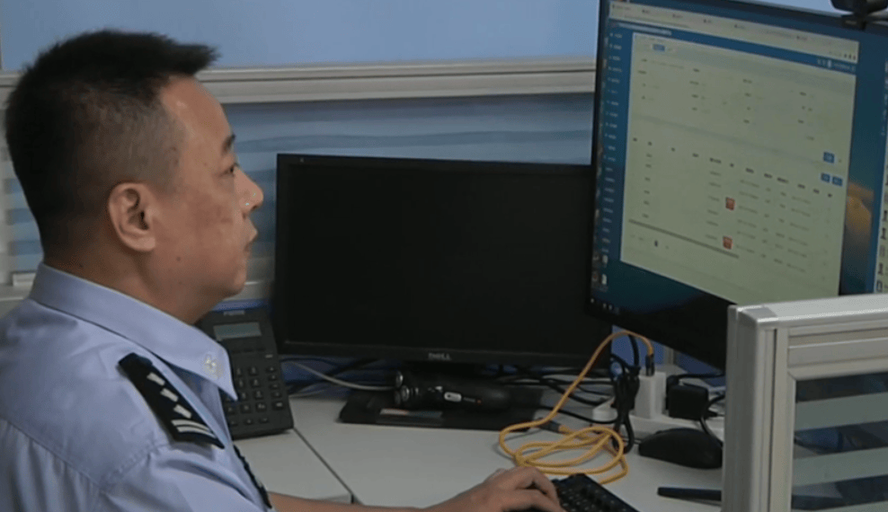 没网购却收到短信<strong></p>
<p>比特币视频</strong>,有人直接不见2万!“双十一”多地出现骗局