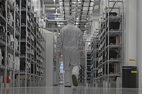 荷兰经济事务部大臣透露“将在几天内与中方会面”<strong></p>
<p>比特币视频</strong>,但仍在狡辩