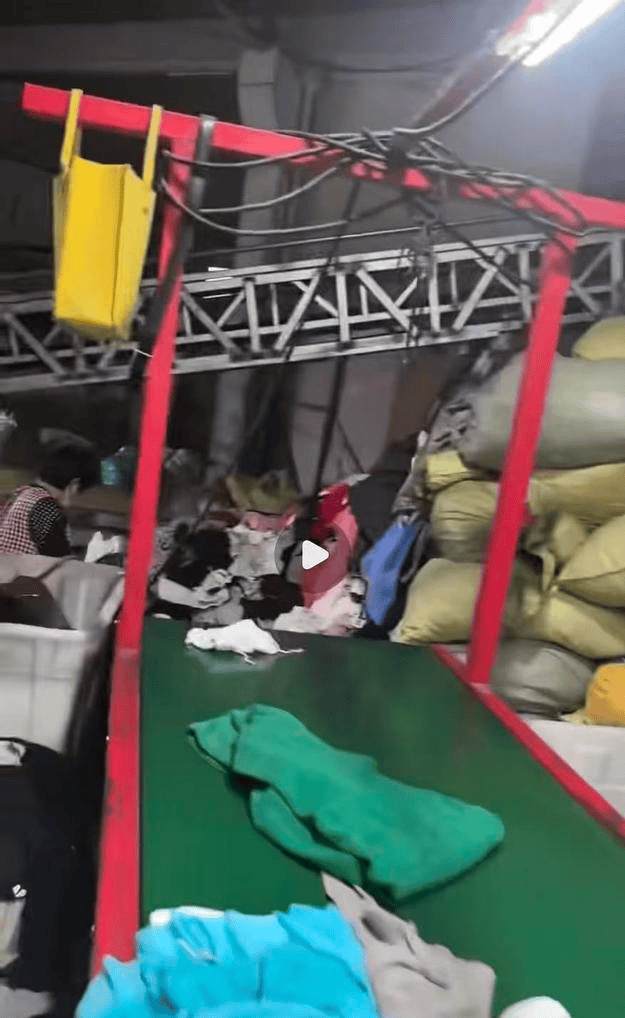 江西一女生误卖奶奶藏有13万元黄金首饰的旧衣<strong></p>
<p>比特币交易所</strong>,回收站:没安装监控没发现金器,分拣工人是临时工