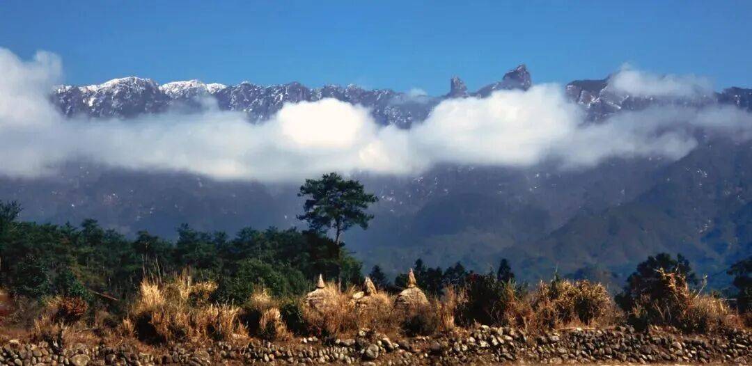 为什么年轻人迷上了爬山? | 秋高气爽<strong></p>
<p>比特币交易所</strong>,是时候出发了→