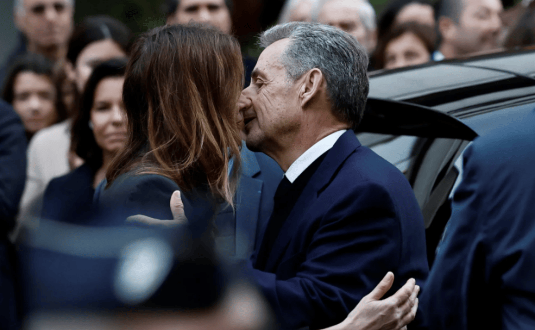 70岁法国前总统萨科齐的“坐牢style”:入狱前密会马克龙<strong></p>
<p>一个比特币多少钱</strong>,入狱后开始写书