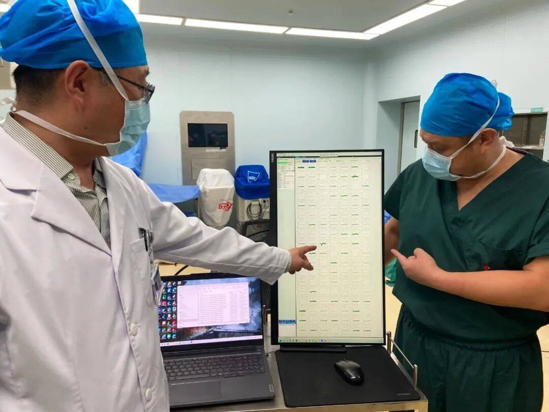 全国首例<strong></p>
<p>比特币最新价</strong>!吉林大学中日联谊医院突破脑科学研究“卡脖子”难题