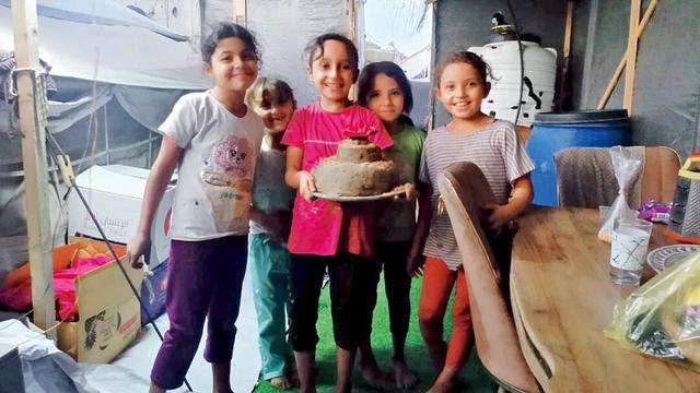 8岁女儿尖叫着从梦中醒来:“妈妈<strong></p>
<p>比特币创始人</strong>,又要掉炸弹了”