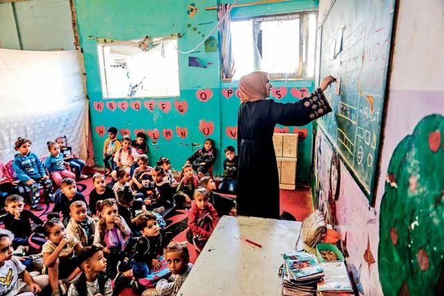 8岁女儿尖叫着从梦中醒来:“妈妈<strong></p>
<p>比特币创始人</strong>,又要掉炸弹了”