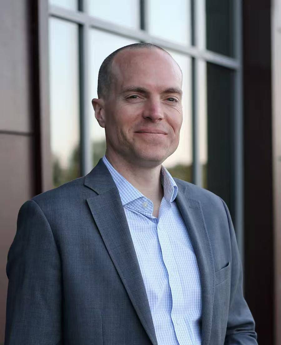 美籍校长与儿子老挝度假<strong></p>
<p>比特币多少钱一枚</strong>,遭5厘米长“杀人蜂”袭击,全身被蜇100多处双双殒命