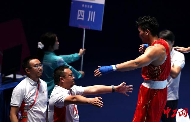全运会拳击男子80公斤级决赛<strong></p>
<p>比特币总市值</strong>,王小保夺冠!