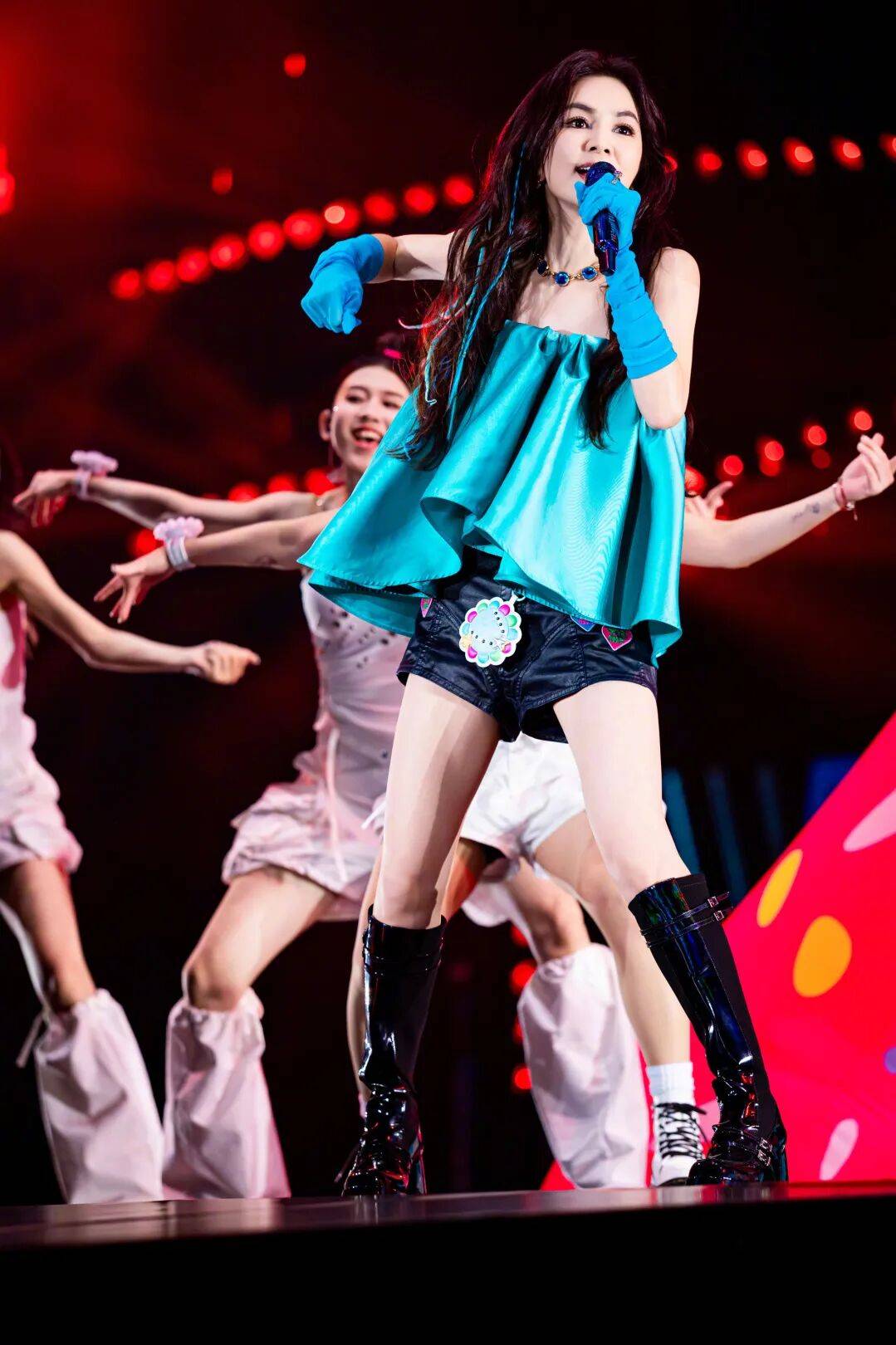 陈嘉桦<strong></p>
<p>比特币交易今日价格</strong>,不慌不忙的惊艳