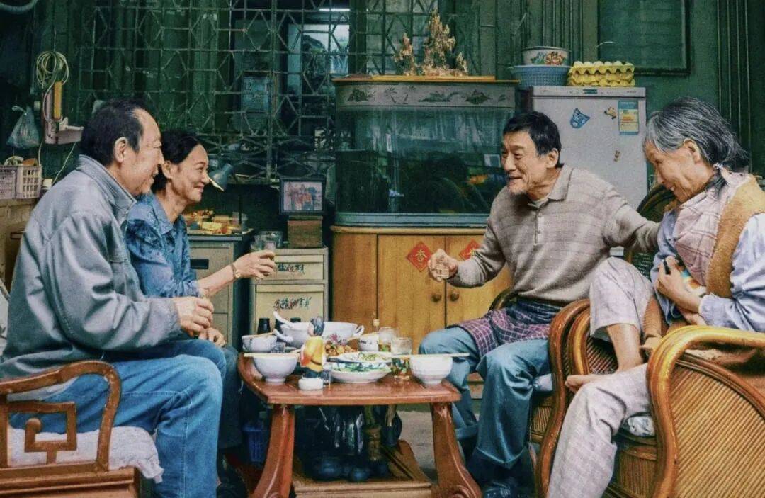 第一批丁克老后<strong></p>
<p>比特币挖矿机</strong>,“伴侣能陪一程,但最后都要靠自己”