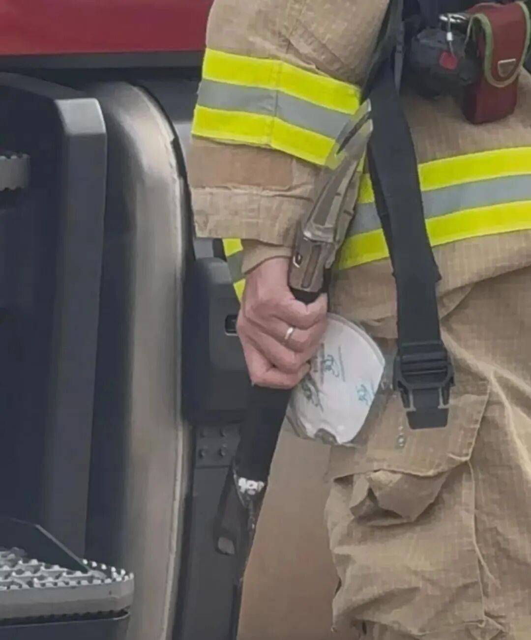 已致94人遇难<strong></p>
<p>比特币网站</strong>,李家超:望内地协助!廉政公署:或涉贪污!这一幕令人破防