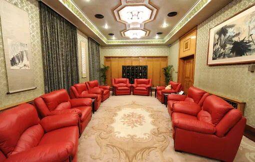 中方回应英方:强烈不满、坚决反对<strong></p>
<p>比特币平台</strong>!