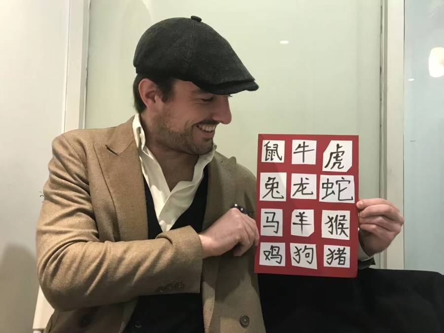 法国人在上海开店<strong></p>
<p>比特币十年价格走势图</strong>,只卖白色衣服竟然火了丨上海滩上洋掌柜