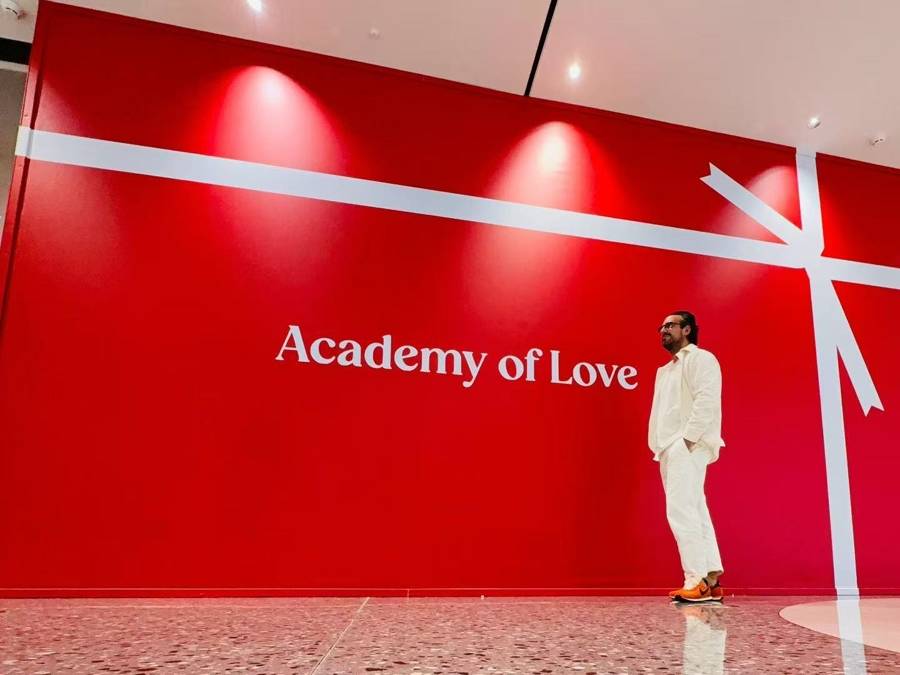 法国人在上海开店<strong></p>
<p>比特币十年价格走势图</strong>,只卖白色衣服竟然火了丨上海滩上洋掌柜