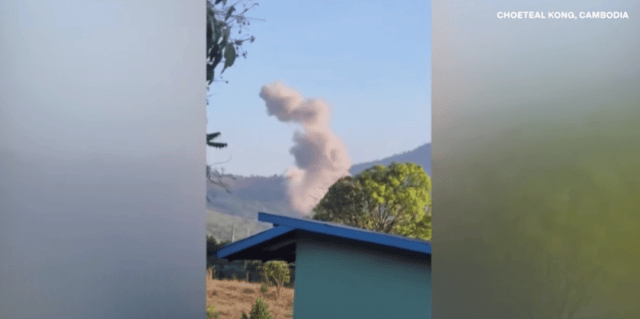 十分罕见!“柬埔寨出动火箭炮,泰国发动空袭”