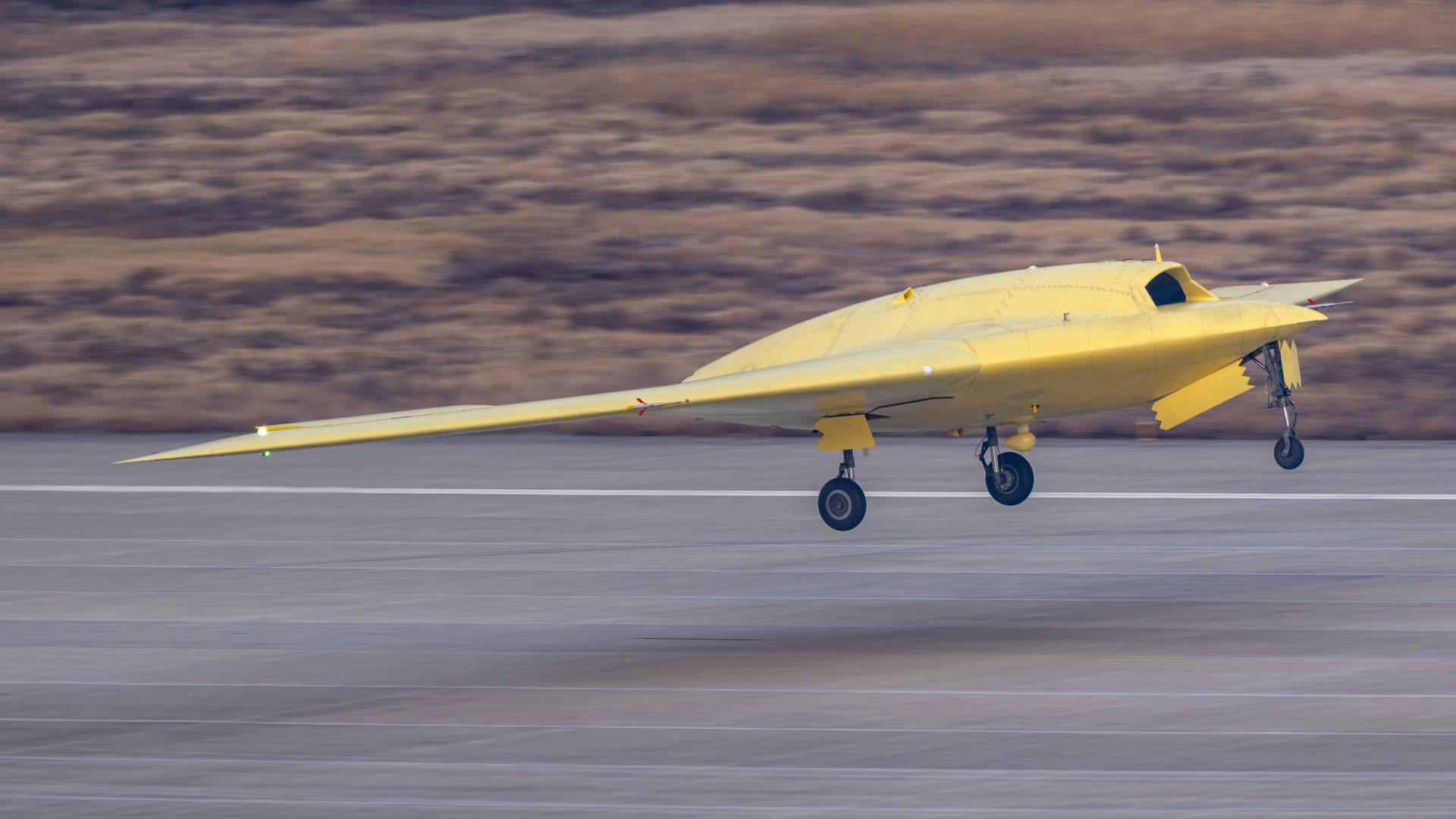 多张高清大图<strong></p>
<p>比特币价格走势图</strong>!新型高空高速长航时无人机彩虹-7近日成功首飞