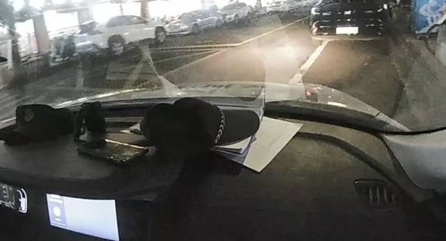 机智!快递在家门口被偷<strong></p>
<p>比特币价格走势图</strong>,她用一招抓到了人还拿回了东西