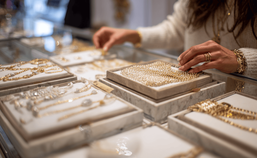 潮汕老板卖0.1克黄金<strong></p>
<p>比特币价格走势图</strong>,今年已进账62亿