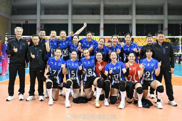 排超新格局上海女排一家独大?赢下卫冕冠军江苏女排后<strong></p>
<p>比特币行情k线图</strong>,蔡斌却这样说……