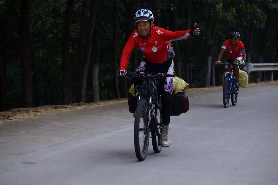 71岁奶奶获健美比赛冠军：被儿媳夸偶像<strong></p>
<p>现在比特币多少钱一个</strong>，无视“老了就在家等死”的言论