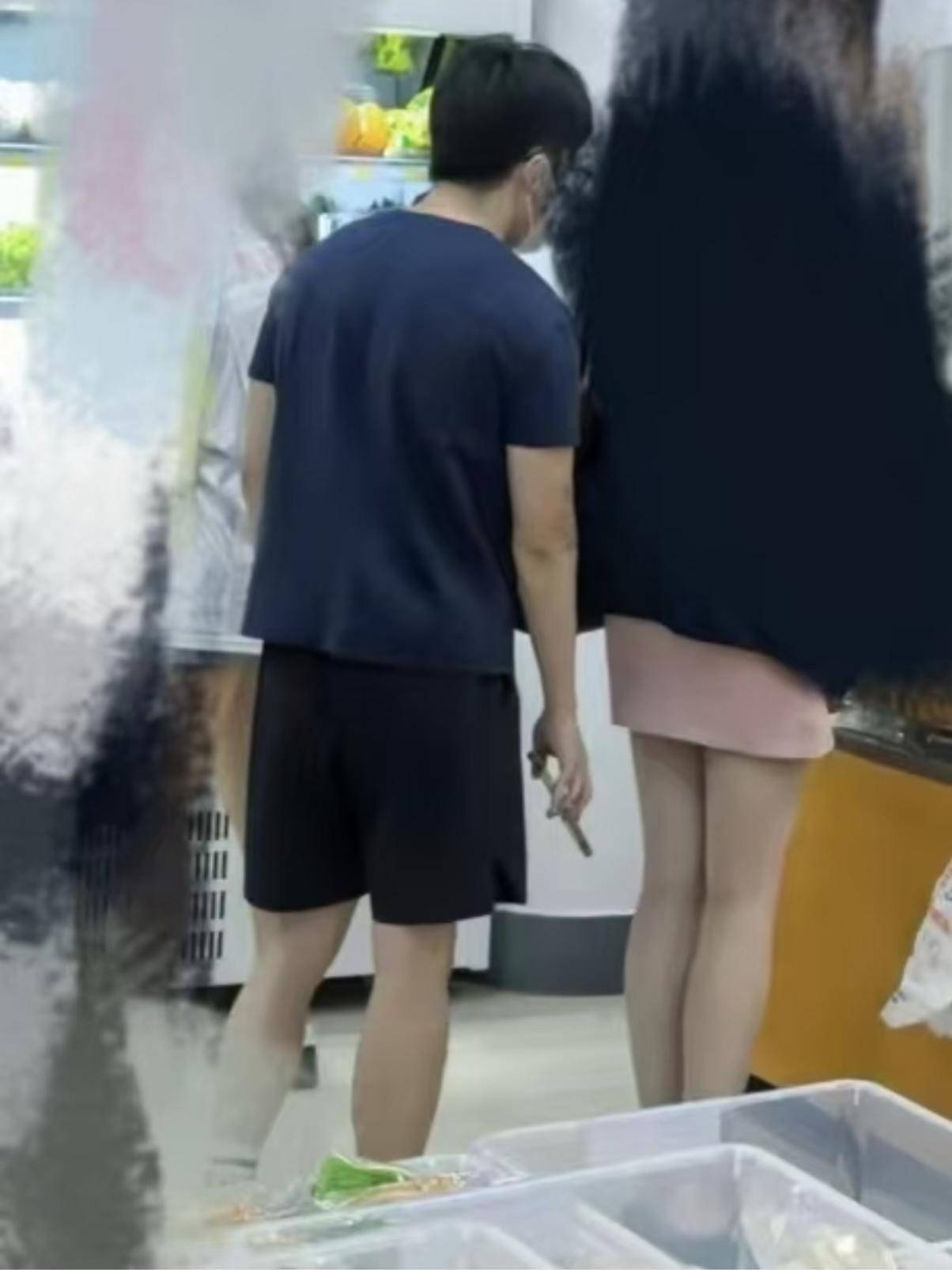 南京审计大学确认偷拍裙底的男子系在校生！当事人曾被抓现行