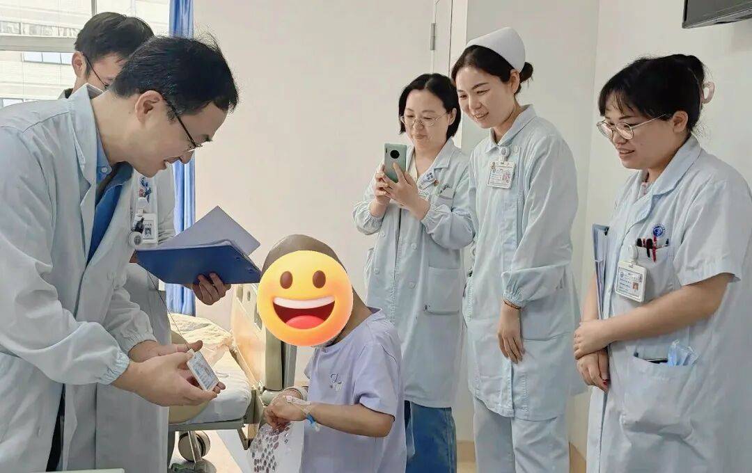 “感觉天塌了”！深圳女孩5岁患癌<strong></p>
<p>比特币交易时间</strong>，爸妈决定：为她冻存卵巢组织